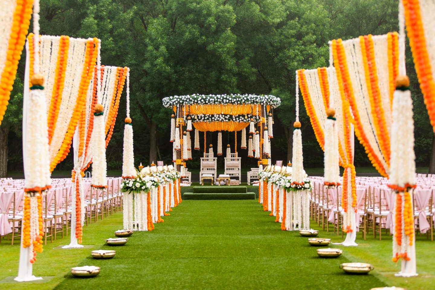 10 Indian Wedding Decoration Ideas in Low Budget | The Wedding School