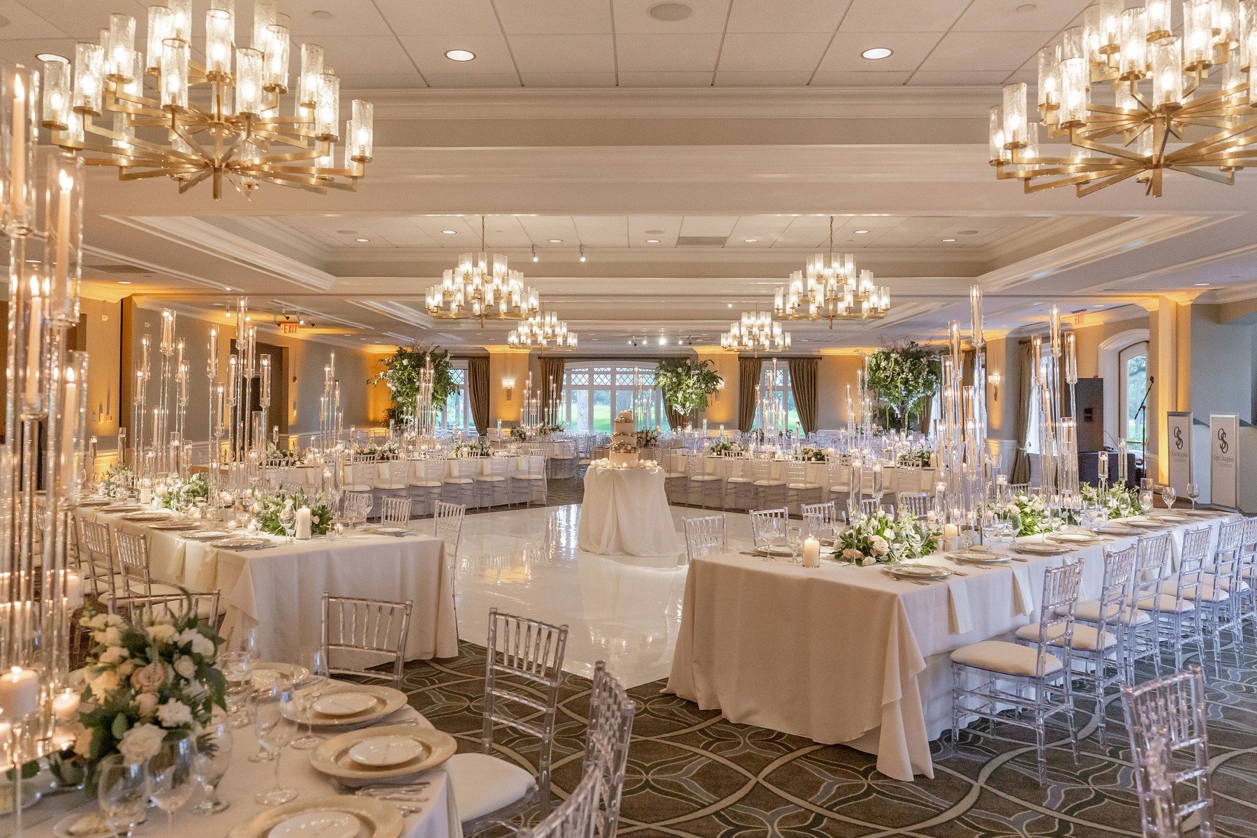 Butterfield Country Club: Romantic and Classic Wedding Venue | Yanni Design  Studio
